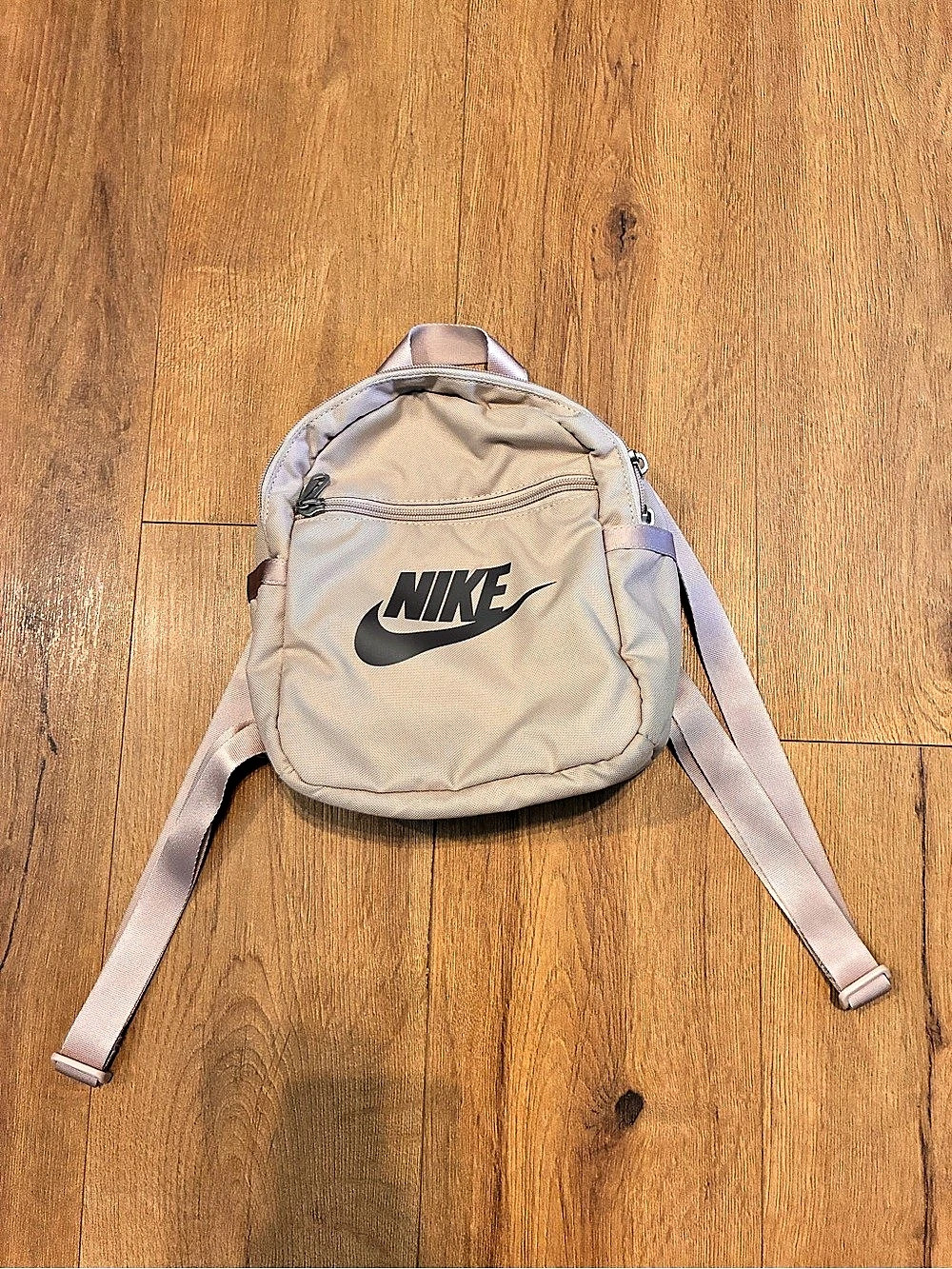 Nike Sportswear Futura 365 Mini Backpack in Light Pink